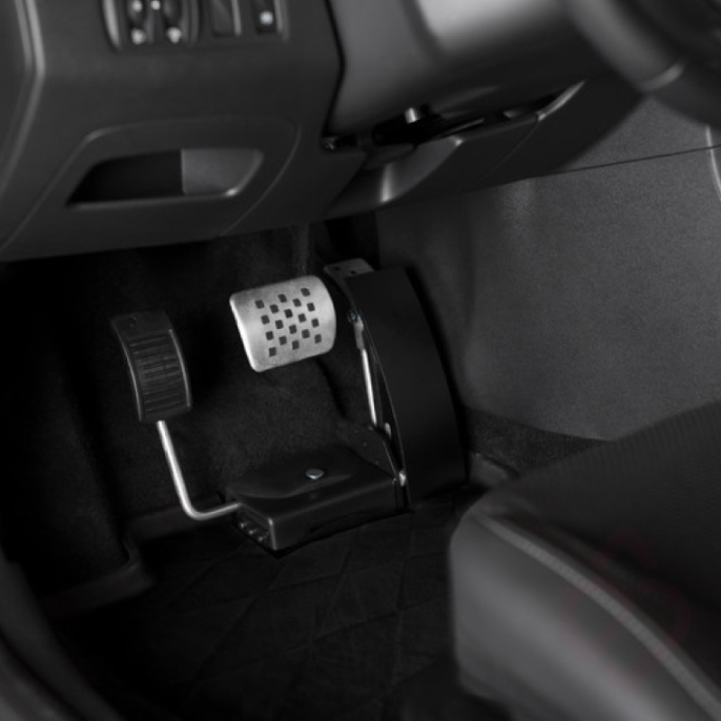 Driving Aids: Quick extraction throttle inverter