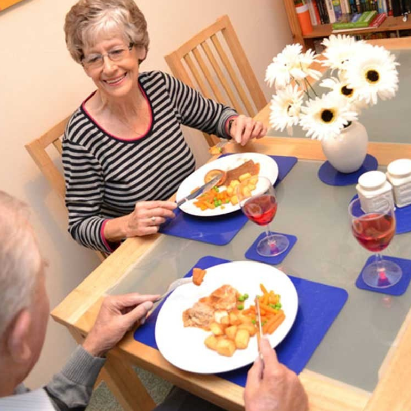 Tapete Antiderrapante para Mesa 25x18 cm – Segurança