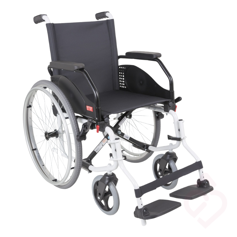 Cadeira de Rodas Manual em Alumínio – Leve e Resistente