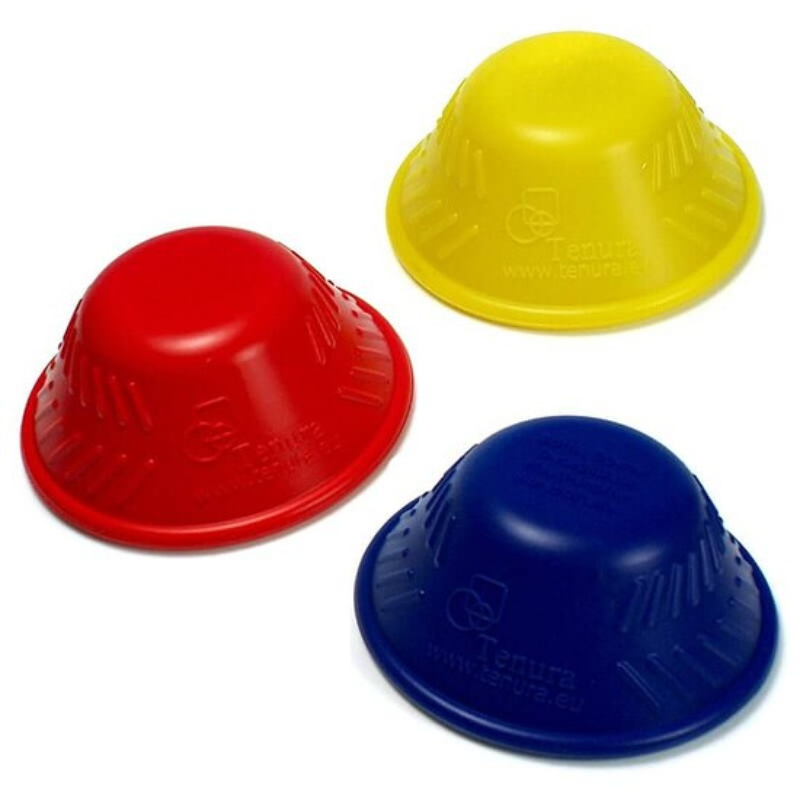 Conjunto de três abre-garrafas antiderrapantes nas cores vermelho, amarelo e azul, concebidos para facilitar a abertura de garrafas com menos esforço.