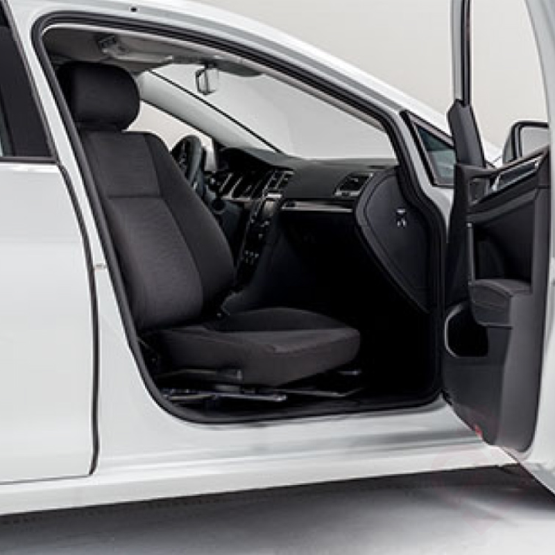 Manual Swivel Seat