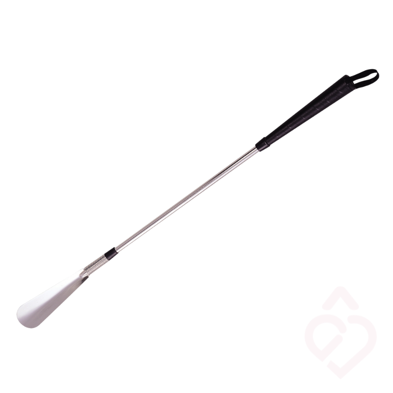 Calçadeira articulada de cabo comprido que facilita calçar os sapatos sem necessidade de se baixar.