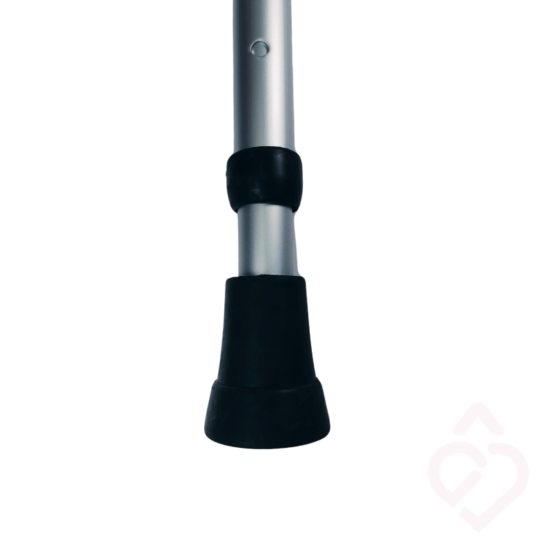Ponteira antiderrapante preta colocada na canadiana