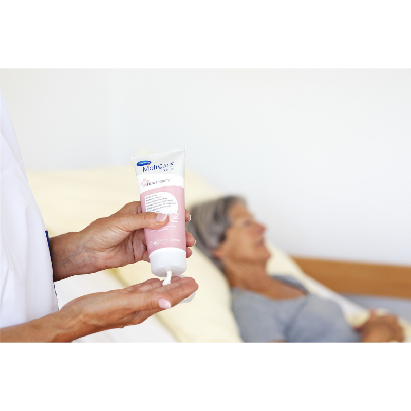 Creme barreira MoliCare Skin para proteção da pele, embalagem de 200 ml