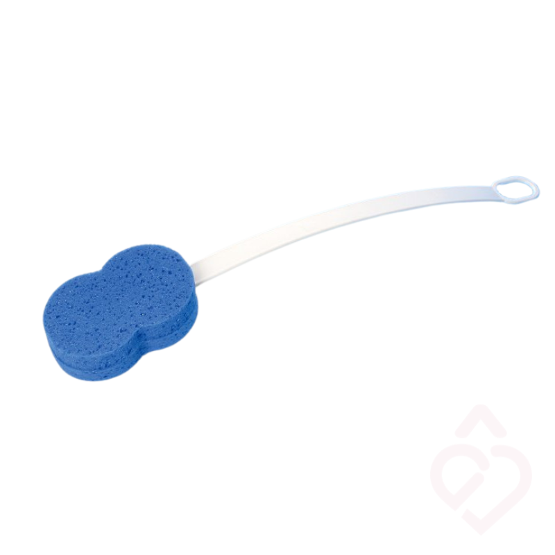 Esponja de banho com cabo comprido, concebida para facilitar a higiene corporal e alcançar zonas do corpo de difícil acesso com maior autonomia e conforto.