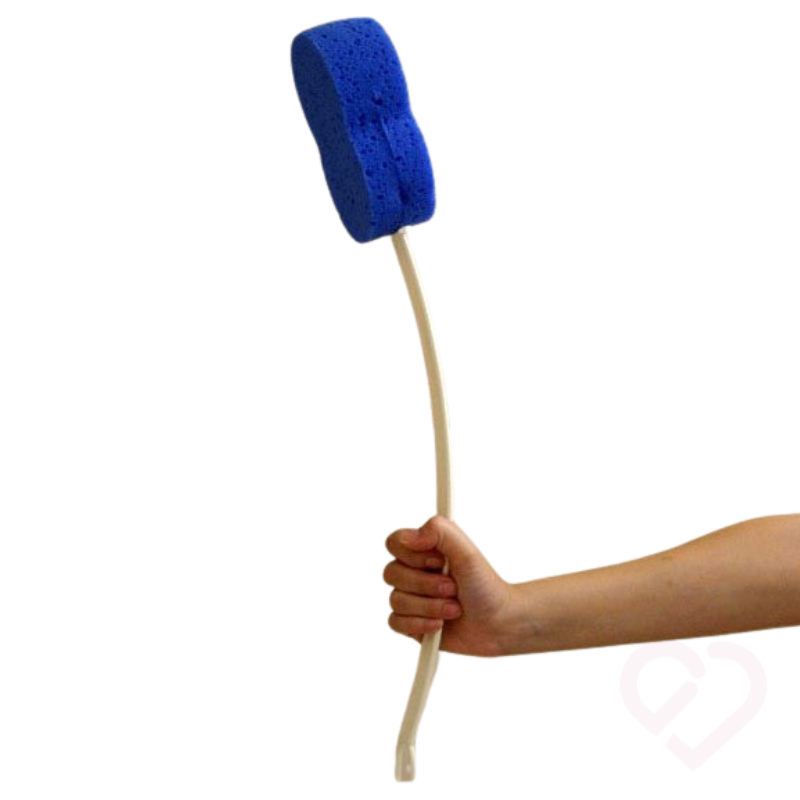 Esponja de banho com cabo comprido, concebida para facilitar a higiene corporal e alcançar zonas do corpo de difícil acesso com maior autonomia e conforto.