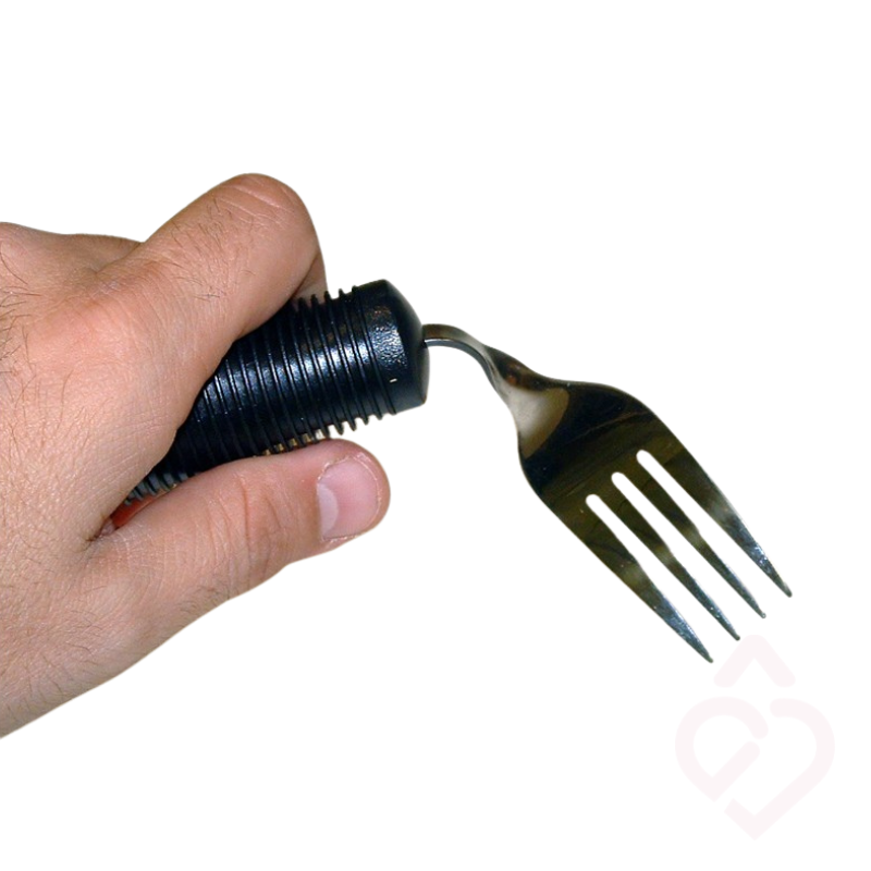 Garfo ergonómico com cabo largo antiderrapante para facilitar o uso durante a alimentação