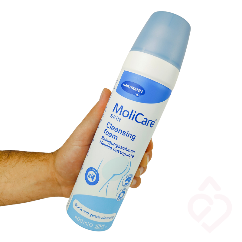 Embalagem de 400 ml de espuma de limpeza MoliCare Skin, indicada para uma higiene rápida e suave da pele sem necessidade de água.