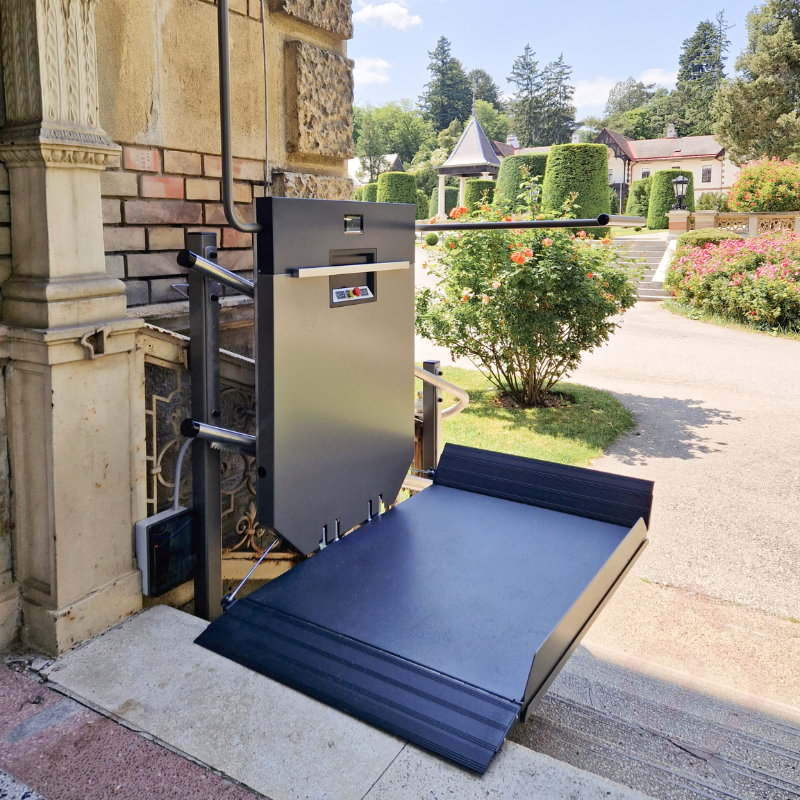 Cadeiras e Plataformas Elevatórias - Plataforma Elevatória para Escadas Curva GTLE