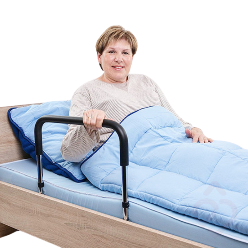 Utilização da barra de apoio para cama para ajudar a entrar e sair da cama com maior segurança e autonomia